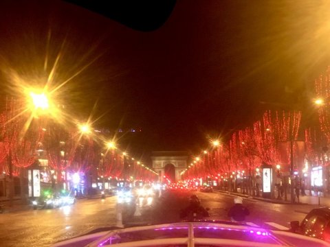 tuktuk illuminations Noël Christmas Paris 2020